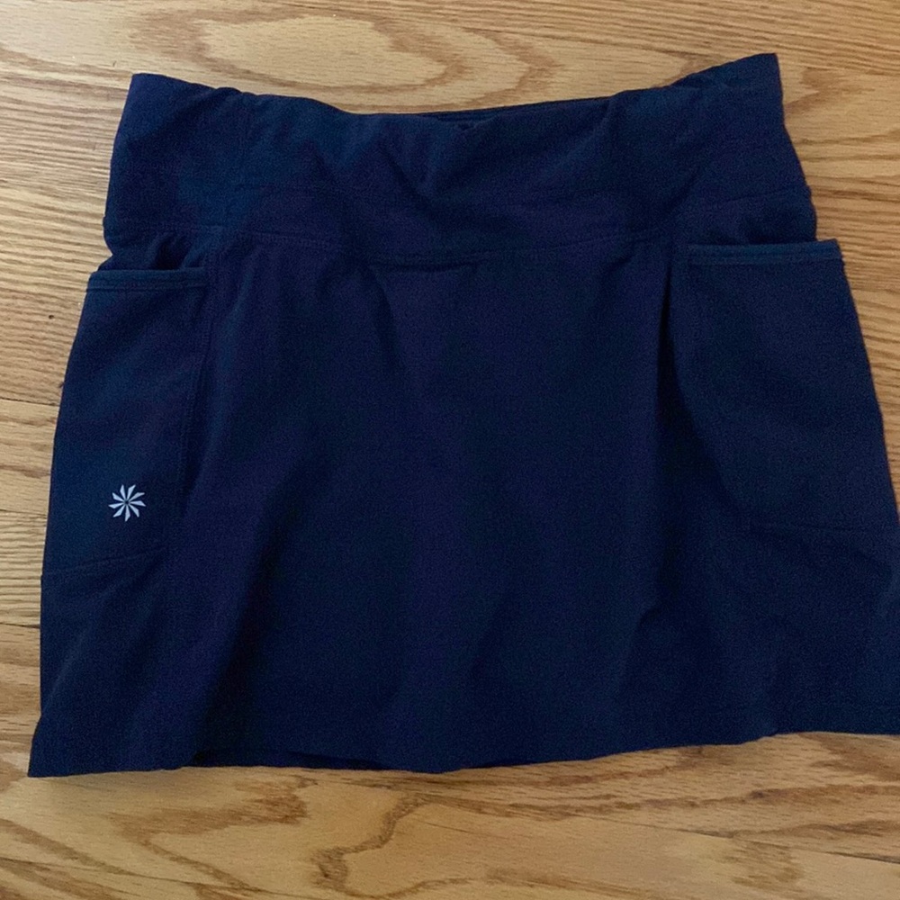 Athleta skort.